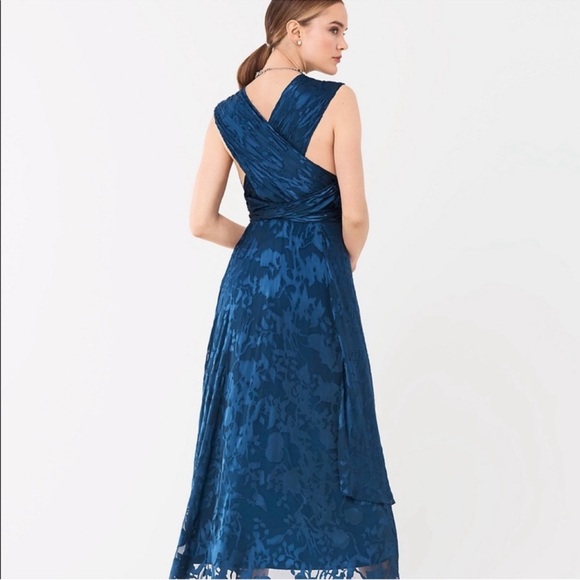 Diane Von Furstenberg Dresses & Skirts - Diane Von Furstenberg Deep Blue Floral Midi Dress